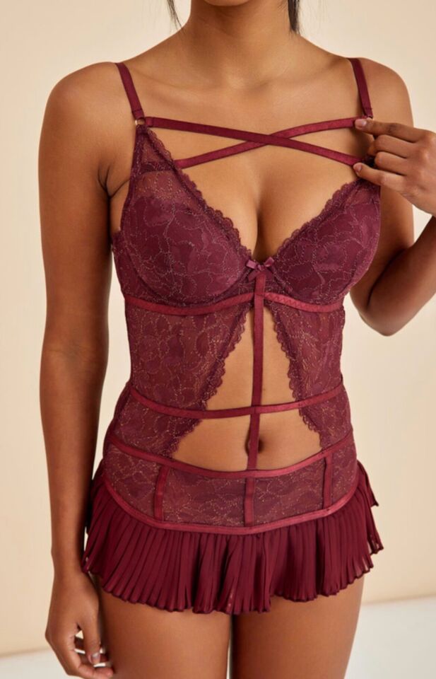 Roma Siyah Balenli Dantel Detaylı Babydoll 75B - bordo