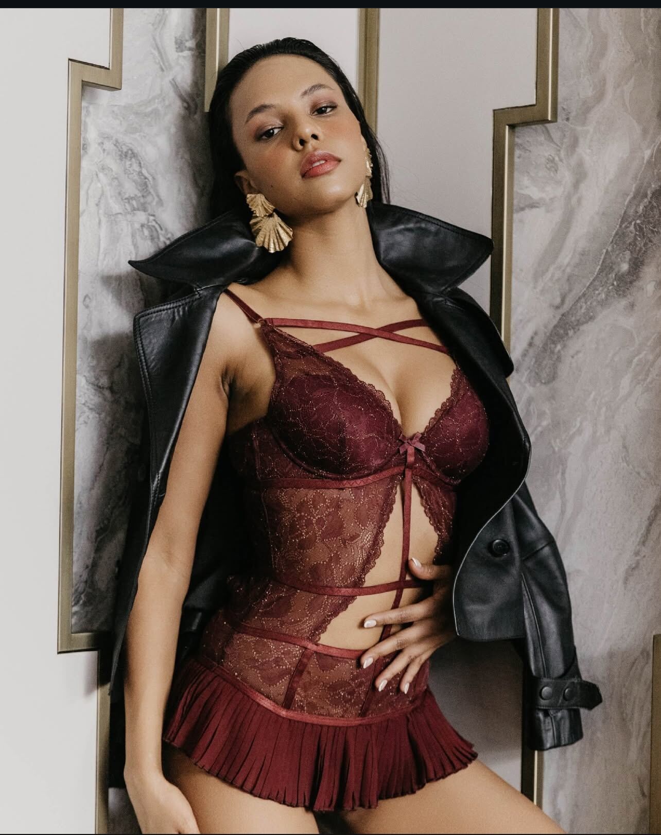 Roma Siyah Balenli Dantel Detaylı Babydoll 80B - bordo