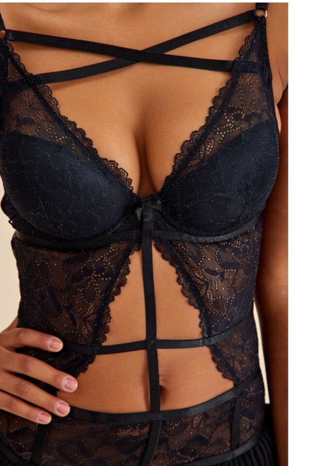 Roma Siyah Balenli Dantel Detaylı Babydoll 80B - siyah