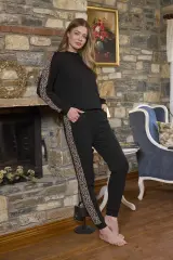 Leopar Desen Detaylı Kadın Pijama Takımı