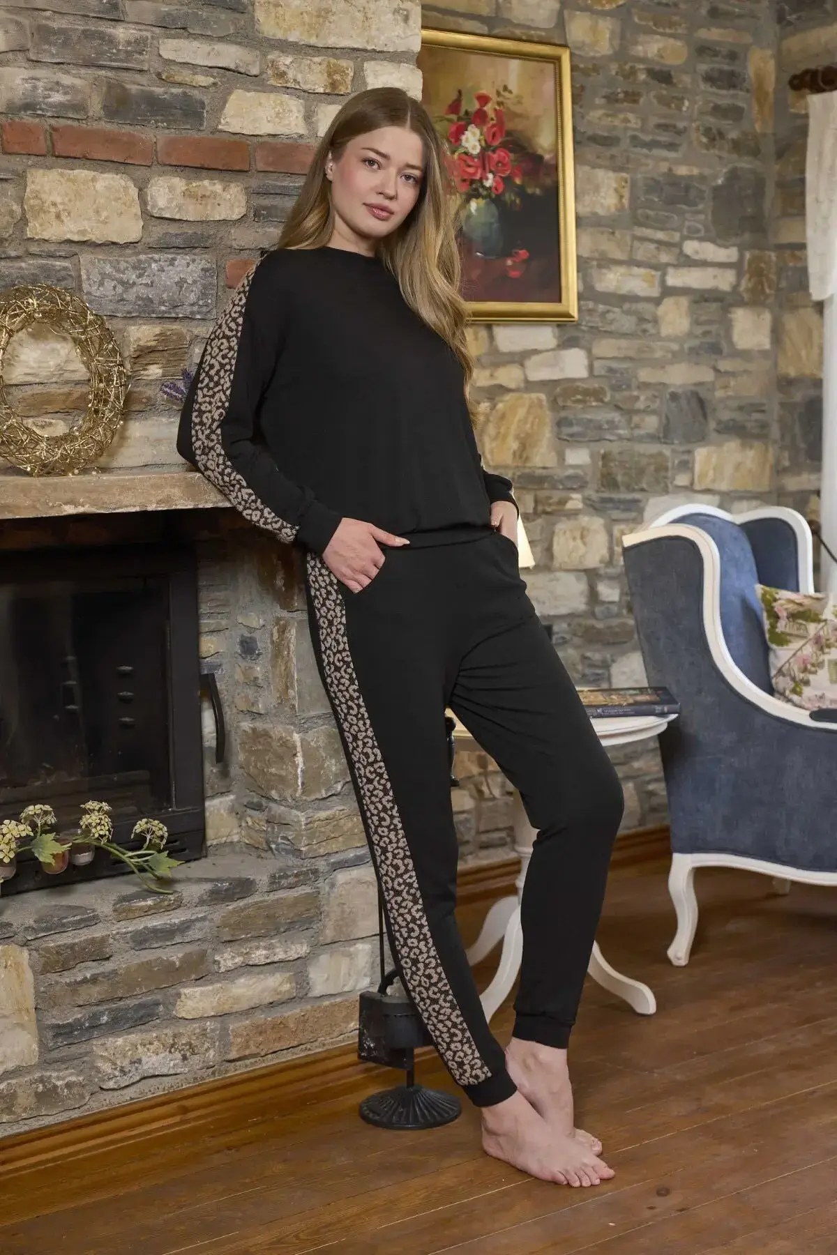 Leopar Desen Detaylı Kadın Pijama Takımı 38
