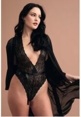 Dekolteli transparan dantelli body romantik