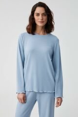 Yumuşak dokulu pijama takımı