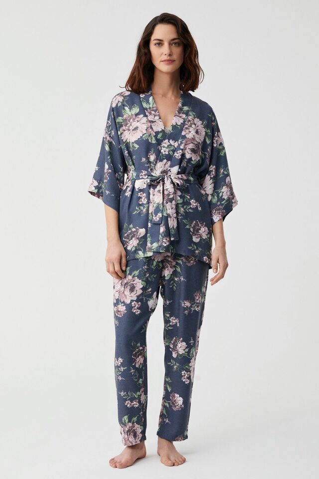 Çiçek desenli üçlü pijama takımı L - pembe çiçek