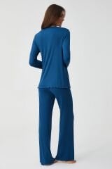 Yumuşak dokulu pijama takımı