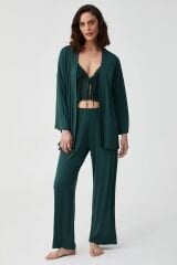 Zümrüt üçlü pijama takımı