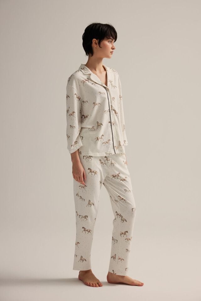 Kadın Pamuklu Uzun Kollu Gömlek Pijama Takımı M